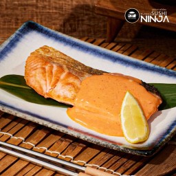 ปลาแซลมอนราดซอสสไปซี่ เมนไท