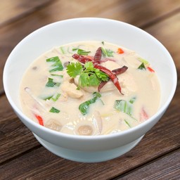 ต้มข่าไก่