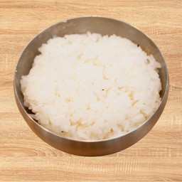 ข้าวหอมมะลิ 米饭( mi fan )🍚