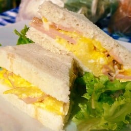 แซนวิชไข่ข้นแฮม