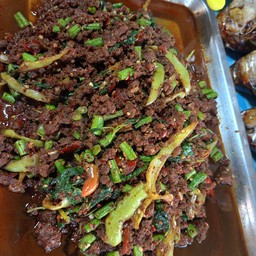 กระเพราเนื้อ