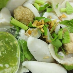 หมูย่าง_จิ้มแจ่ว by กับแกล้ม. กับแกล้ม