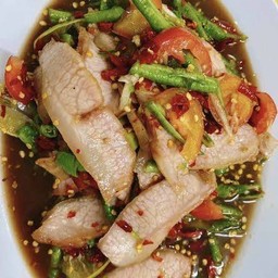 หมูตกครก