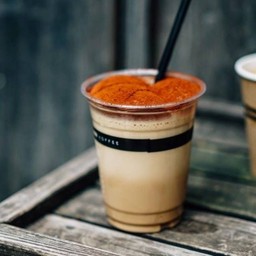 Omotesando Coffee ( For Lineman ) *เสิร์ฟพร้อมน้ำแข็งก้อนใหญ่เท่านั้น ไม่มีแยกใส่ขวด ไม่มีแยกน้ำแข็ง
