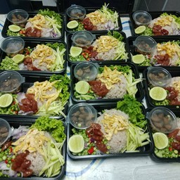 ข้าวคลุกกะปิไก่