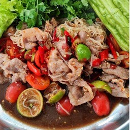 ตำหมูเส้นเล็ก