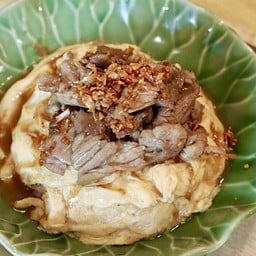 ข้าวไข่ข้น เนื้อกระเทียม