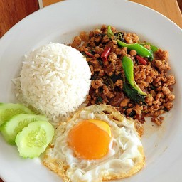 ก๋วยเตี๋ยวเรือถูกปาก สาขาอู่ทอง อู่ทอง