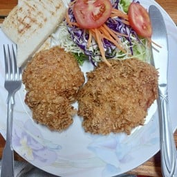 สเต็กไก่ชุปแป้งทอด