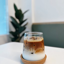 ลาเต้เย็น