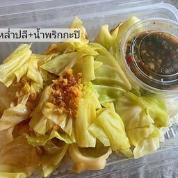 ข้าวราดผัดกะหลำปลี่+น้ำพริก