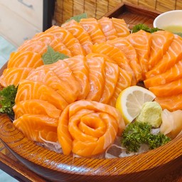 ซาชิมิแซลมอน XL