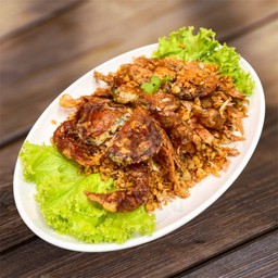 ปูนิ่มทอดกระเทียม