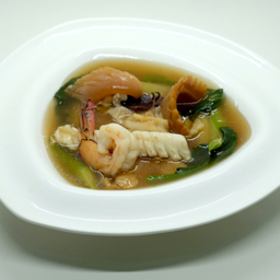 (L)ก๋วยเตี๋ยวราดหน้าทะเล