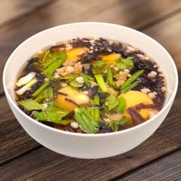 แกงจืดเต้าหู้ไข่หมูสับสาหร่าย (ถ้วย)