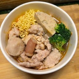 ชาบูหม่าล่า ร้านยัยเก๋ ตลาดเรือบิน