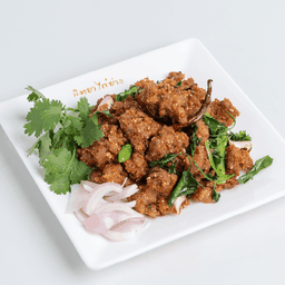 ลาบทอดพริกขี้หนูหอม