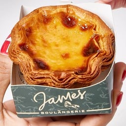 ครัวซองทาร์ตไข่ รส Hazelnut