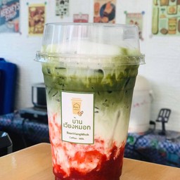 มัทฉะสตรอว์เบอร์รี่