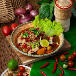 ตำเส้นเล็ก ใส่หมูยอสูตรทางร้าน
