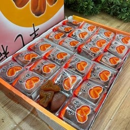 พลับกึ่งแห้ง