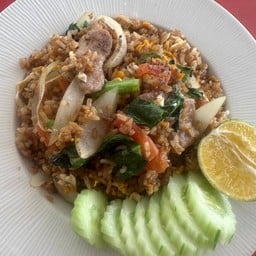 ข้าวผัดรถไฟ