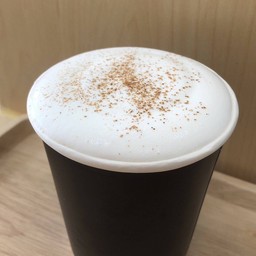 คาปูชิโน่ร้อน( 8 Oz.)Hot Cappuccino