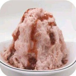 สตรอเบอร์ 草莓雪花冰 Strawberry bingsu