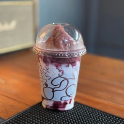 บลูเบอร์รี่สมูทตี้โยเกิร์ต