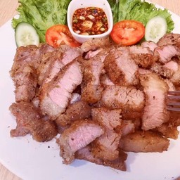 เนื้อย่างน้้ำจิ้มแจ๋ว