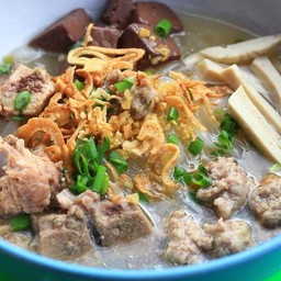 ก๋วยจั้บกะดูกอ่อน