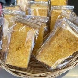 เนยกรอบน้ำตาล