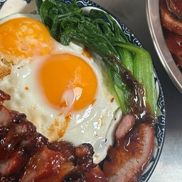 หมูแดง ฮีโร่ Hero roasted pork