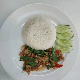 ข้าวราดกะเพราหมู