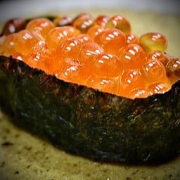 5 ซูชิอิคุระ (คำละ)