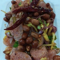 ยำแหนมสด