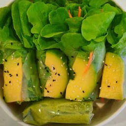 สลัดโรลอโวคาโด 8 ชิ้น (กล่องใหญ่)