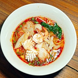 ก๋วยเตี๋ยวทะเล (ต้มยำ-น้ำใส)