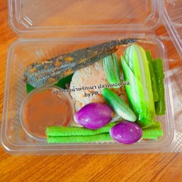 ข้าวคลุกน้ำพริกปลาย่าง ปลาทูทอด มินิ