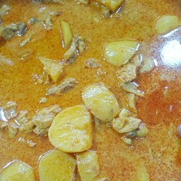 แกงกระหรี่ไก่