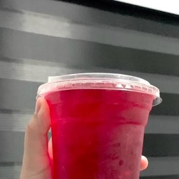 แดงมะนาวโซดา.