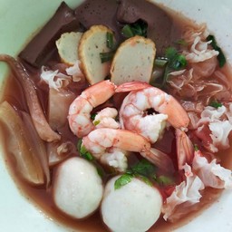 ก๋วยเตีี๋ยวเย็นตาโฟ