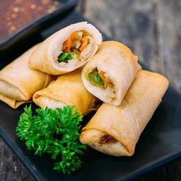 ปอเปี๊ยะผักทอด(เจ) (4ชิ้น)