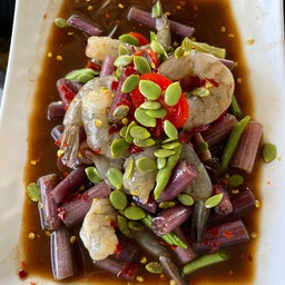 ตำสายบัวกุ้งสด