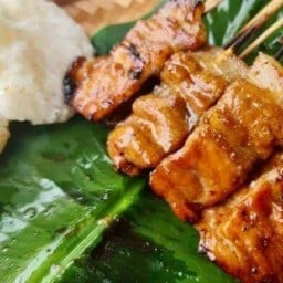 หมูปิ้งนมสดน้องเรส ตลาดพิบูลย์วิทย์3