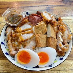 ชุดข้าวจัมโบ้ โอโห้มาครบ