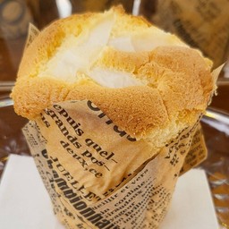 ชิฟฟ่อน หน้ามะพร้าวอ่อน ไม่มีไส้มะพร้าว