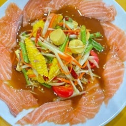 ร้านหลงไหล ส้มตำ ยำแซ่บ -