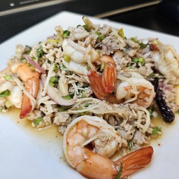 ลาบเห็ดเข็มทองหมูสับ+กุ้ง