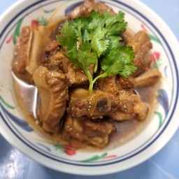 ข้าวซี่โครงหมูอบน้ำผึ้ง